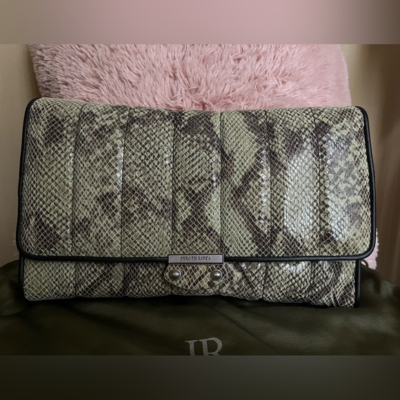 Judith Ripka NWT Snakeskin Python Embossed Leather Bag 💚